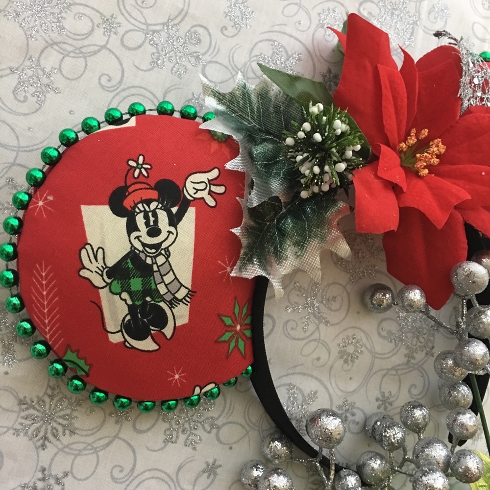 Minnie Mouse Ears - Picture 3 of 4